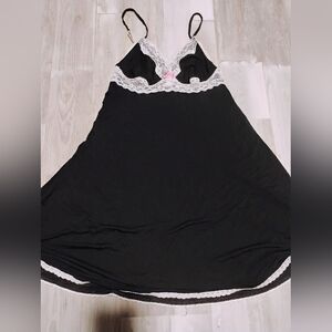 Victoria's Secret Black Chemise with White Lace Sz XS